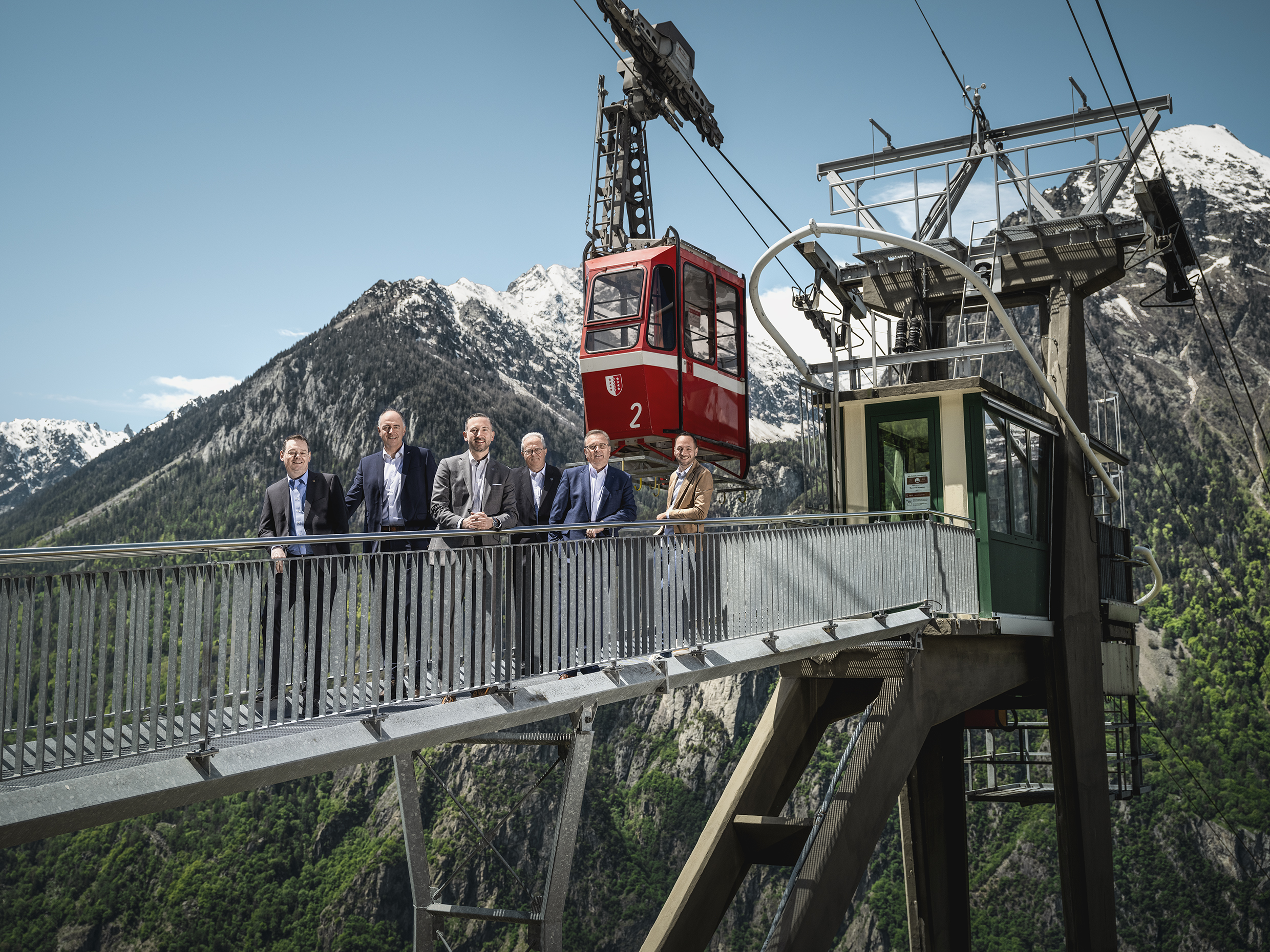 Photo de groupe des 5 conseillers d'Etat