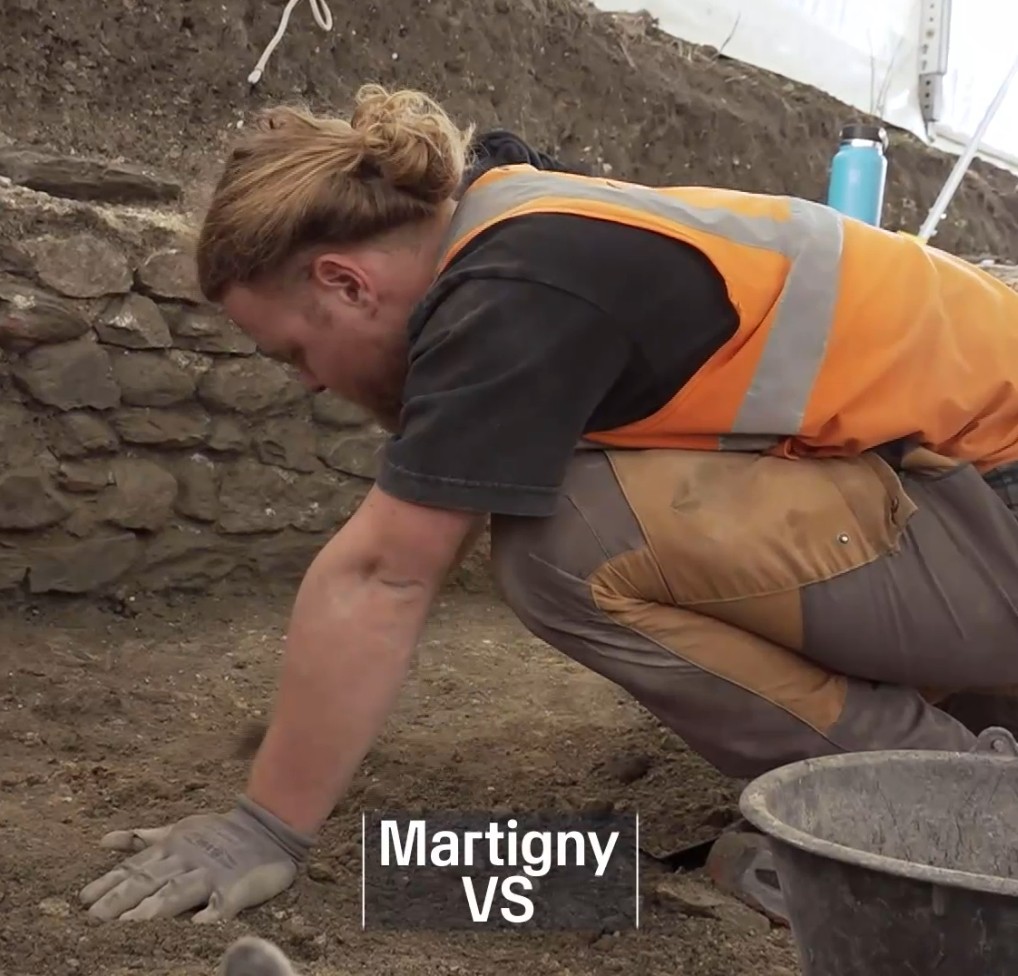 Foo alt-image description