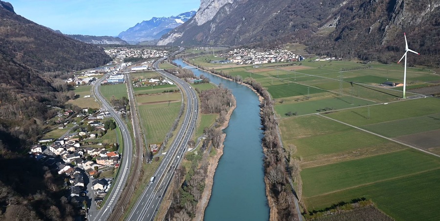 Foo alt-image description