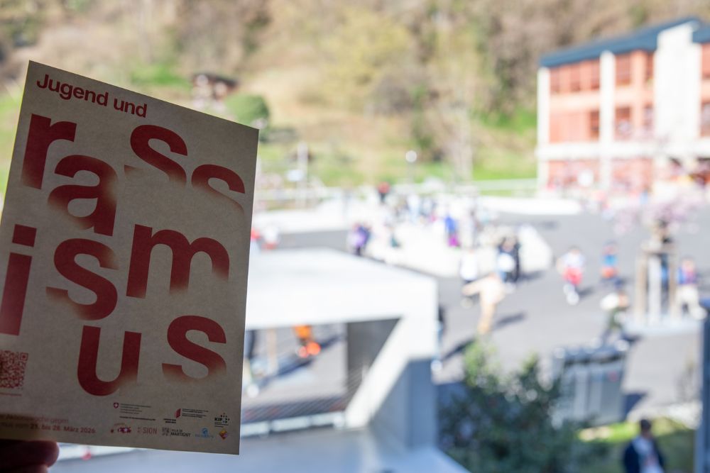 Foo alt-image description