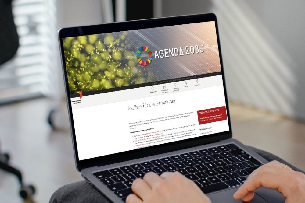 Foo alt-image description